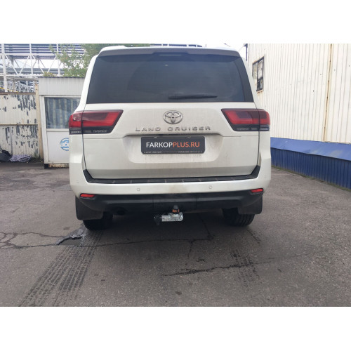 Фаркоп MOTODOR на Toyota Land Cruiser 300 2021- Арт. 92524-FE (оцинкованный шар)