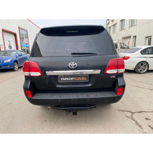 Фаркоп Baltex на TOYOTA LAND CRUISER 200 07- Арт.249452