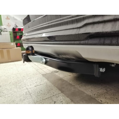 Фаркоп BALTEX на TOYOTA Fortuner TRD 2018-  Арт. 24.9040.21