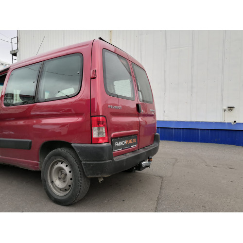 Фаркоп ARAGON на CITROEN Berlingo 1996–2008  Арт. E1212AC 