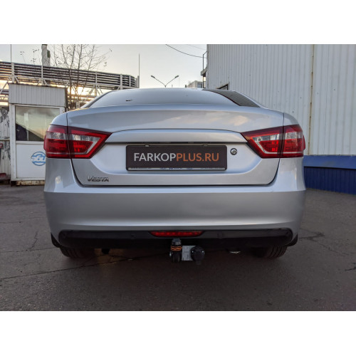 Фаркоп Avtos на LADA Vesta 2015–2022  Арт. vaz65 (седан)